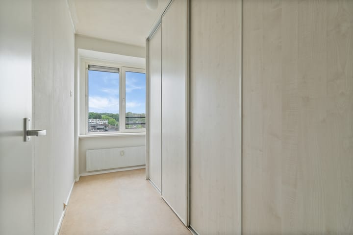 Foto 38 van Jekerstraat 156