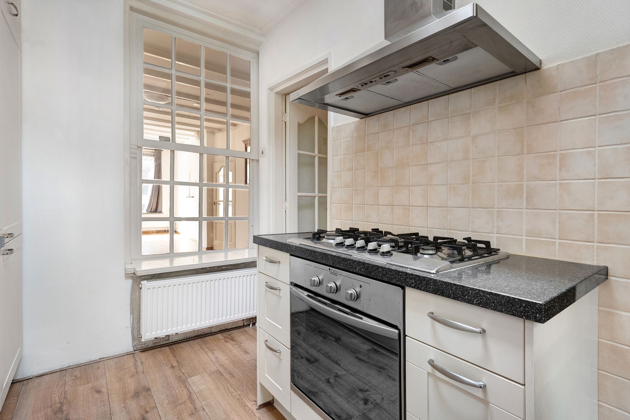 Foto 9 van Thomas a Kempisstraat 145