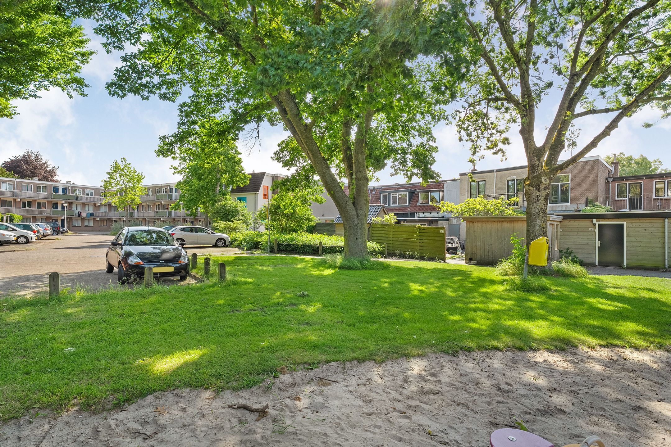 Foto 24 van Thomas a Kempisstraat 145