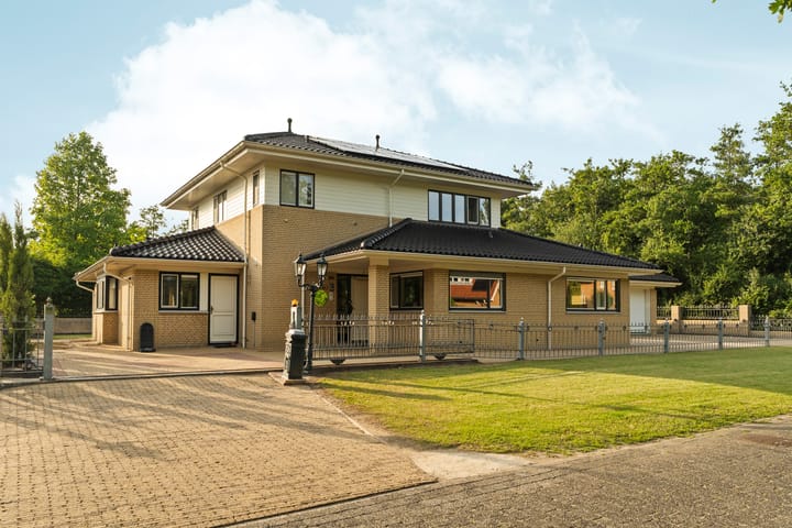 Photo 8 of Kiekendieflaan 3