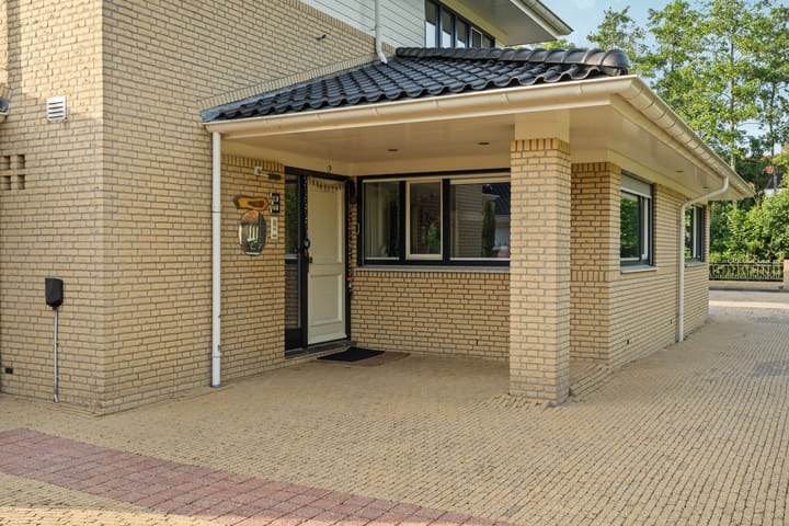 Photo 13 of Kiekendieflaan 3