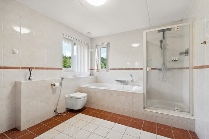 Photo 49 of Kiekendieflaan 3