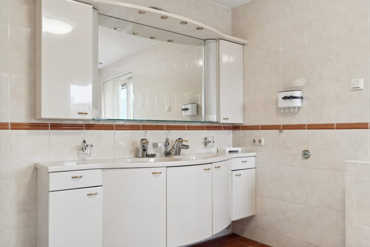 Photo 50 of Kiekendieflaan 3