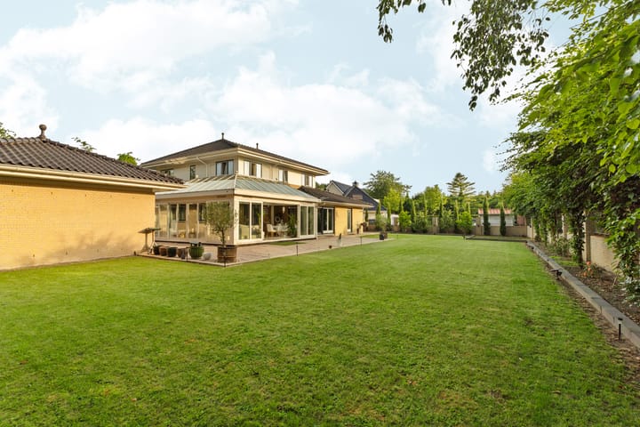 Photo 62 of Kiekendieflaan 3