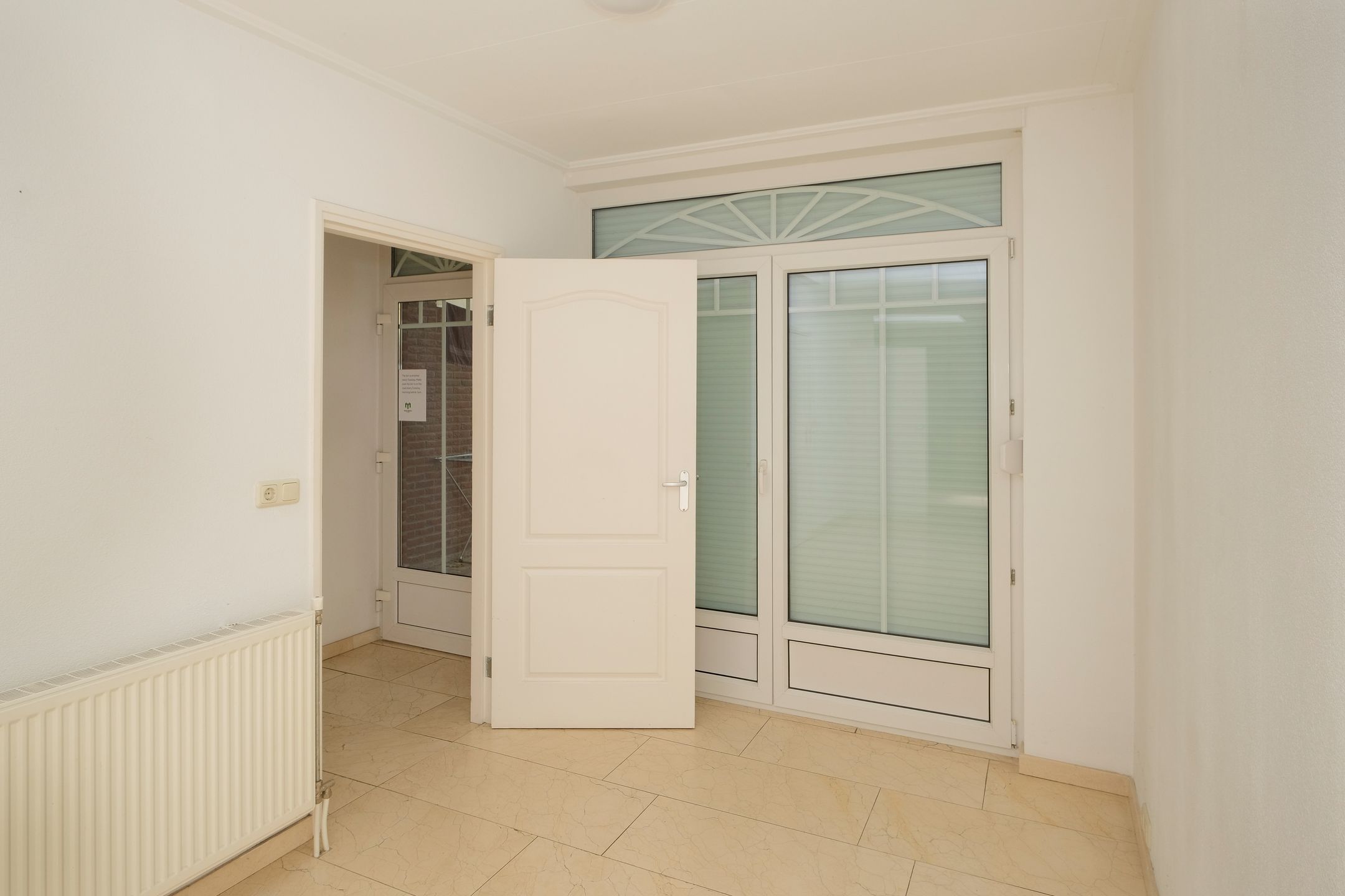 Photo 9 of Ambtstraat 81