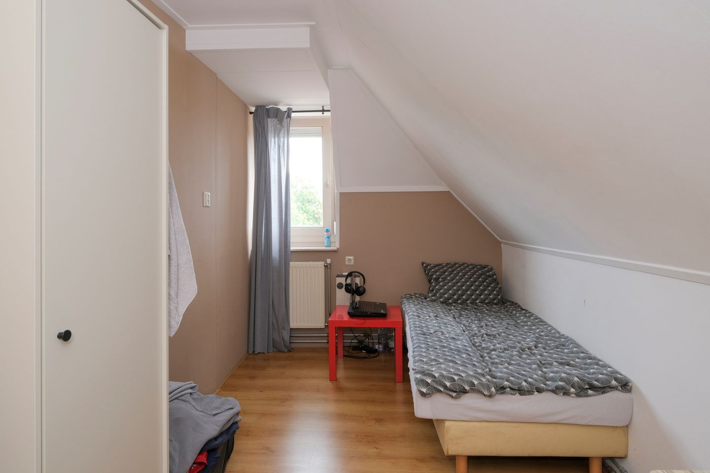 Photo 14 of Ambtstraat 81