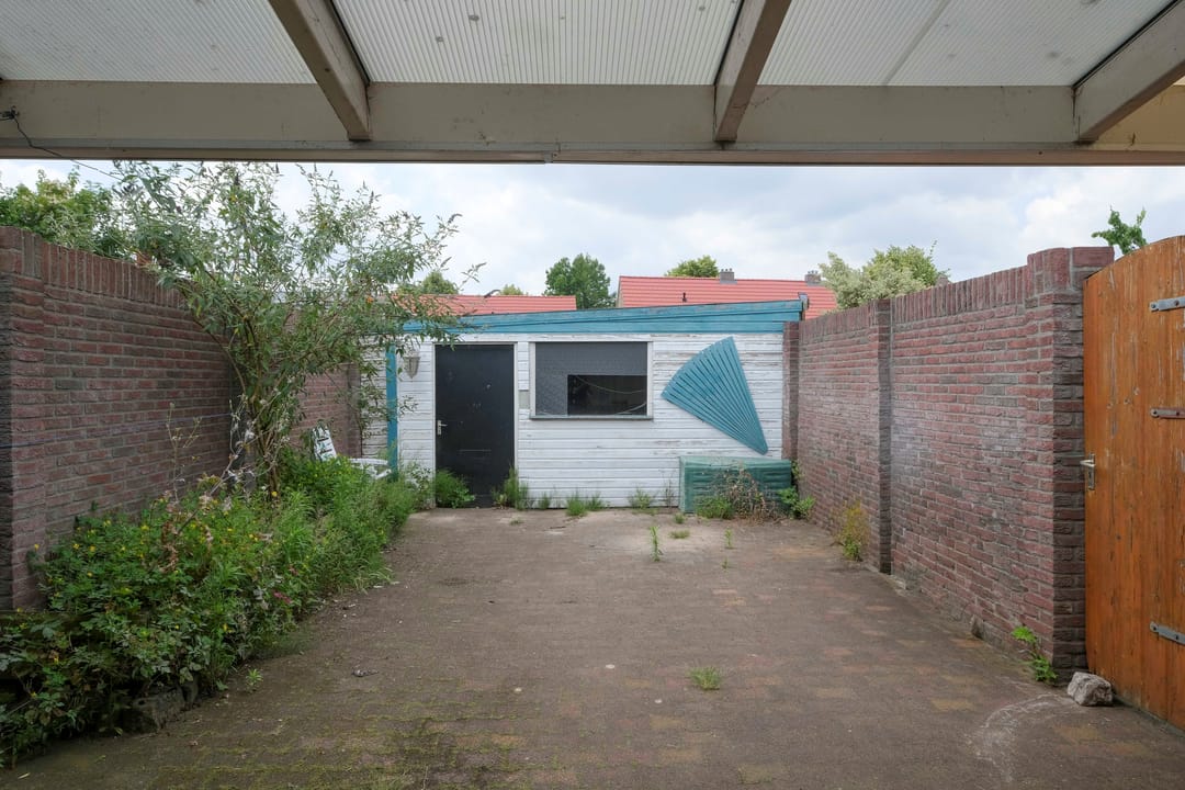 Photo 16 of Ambtstraat 81