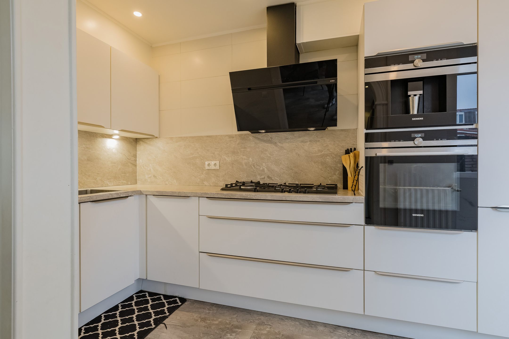 Photo 15 of Verbindingsstraat 8