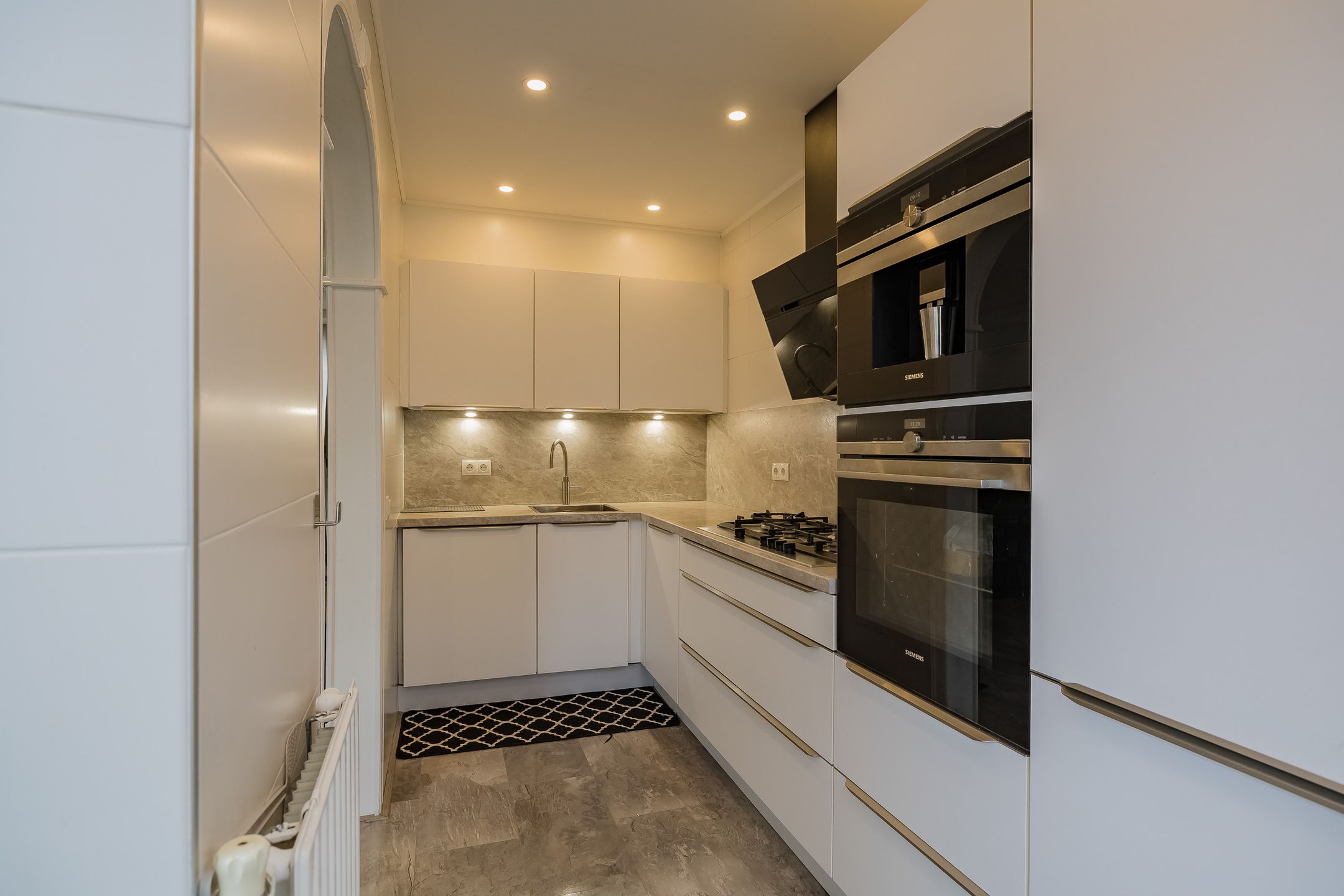 Photo 18 of Verbindingsstraat 8