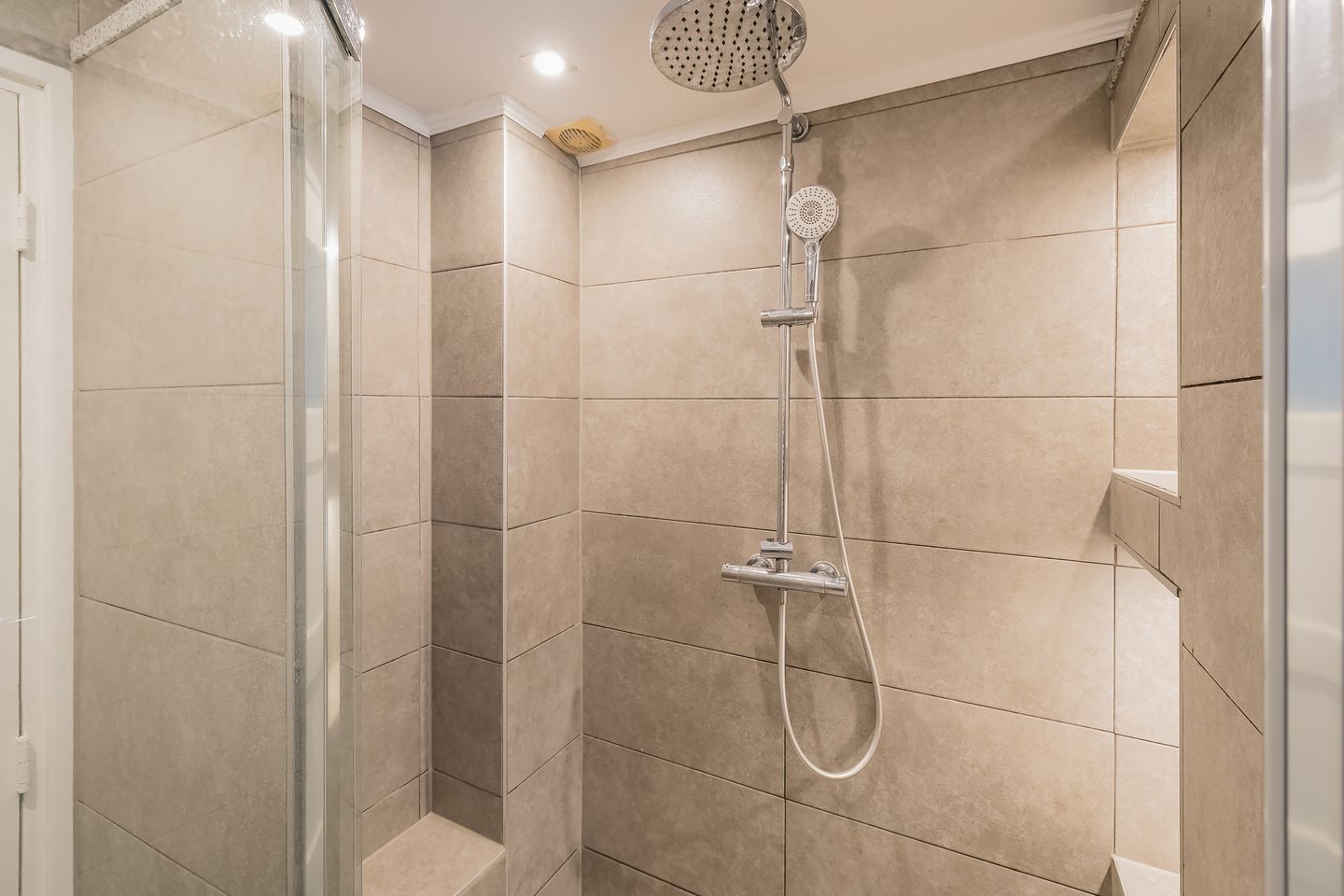 Photo 34 of Verbindingsstraat 8