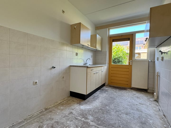 Photo 5 of Hertog Albrechtstraat 387