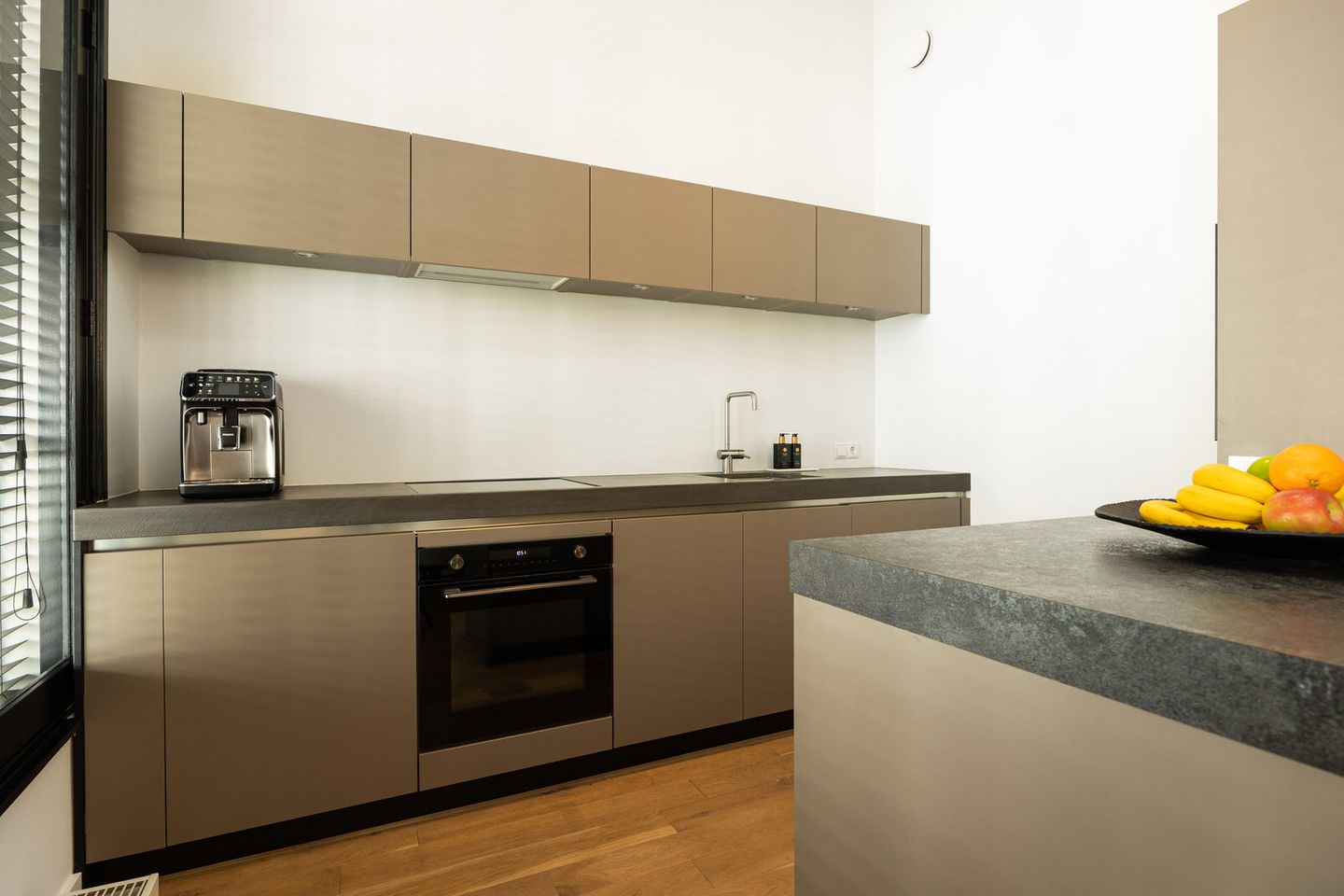 Foto 14 van Water en Vuurplein 7-B