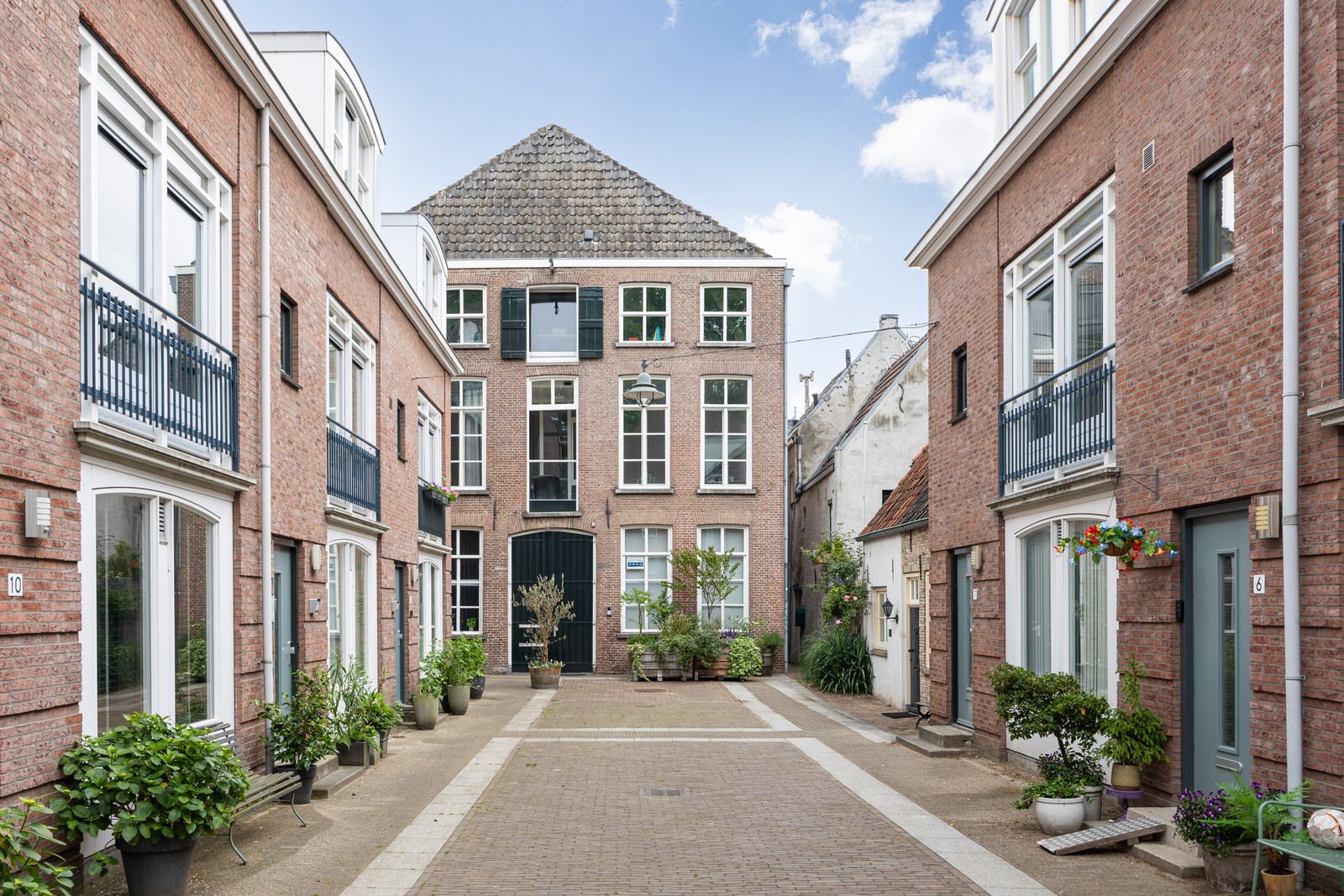 Foto 30 van Water en Vuurplein 7-B