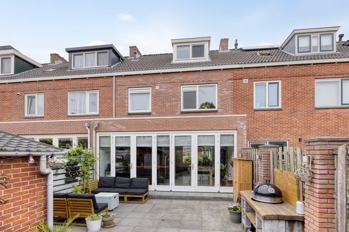 Photo 31 of Fresiastraat 8