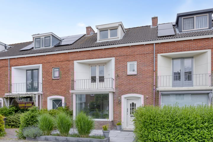 Photo 36 of Fresiastraat 8