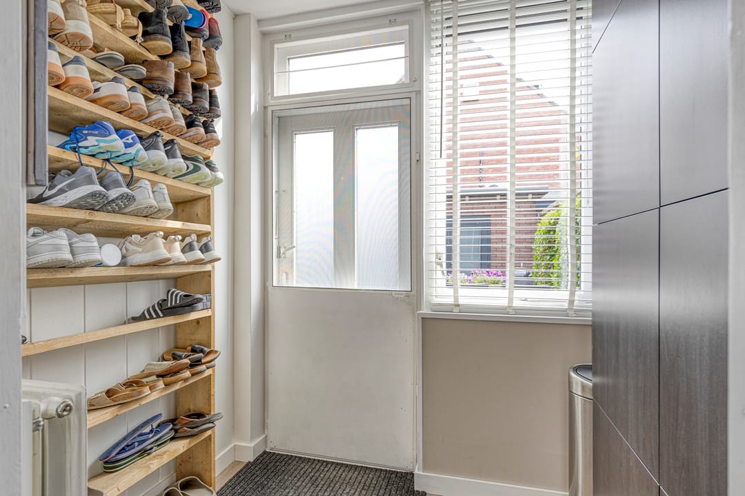 Photo 11 of Jacob Catslaan 28