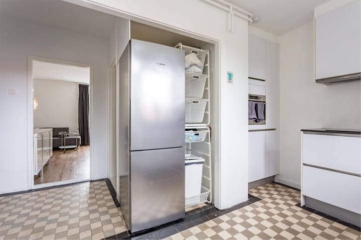 Photo 9 of Berlagelaan 88