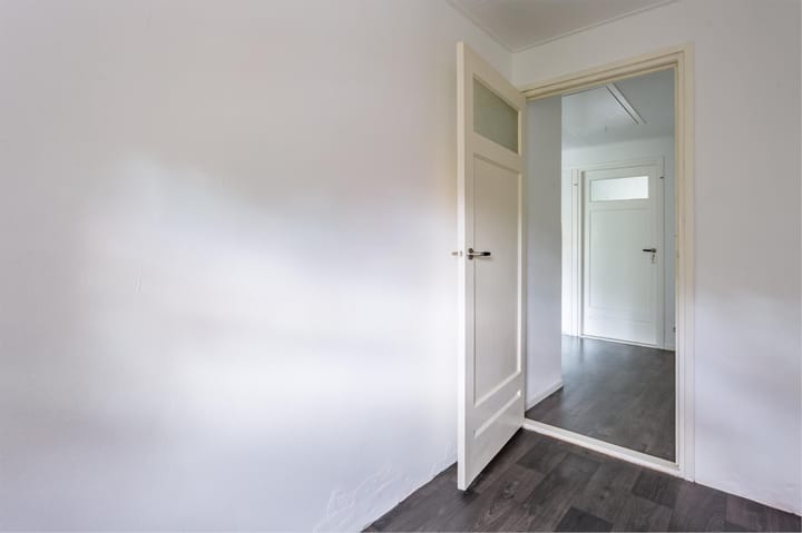 Photo 25 of Berlagelaan 88