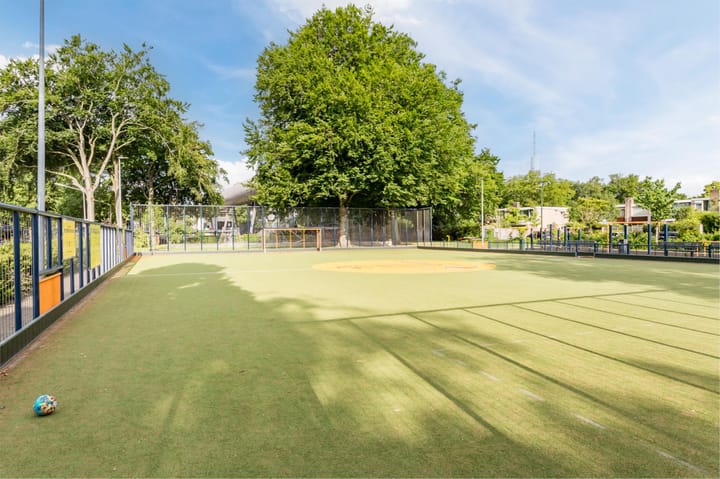 Photo 47 of Berlagelaan 88