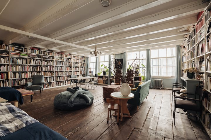 Foto 18 van Oudezijds Voorburgwal 153-A