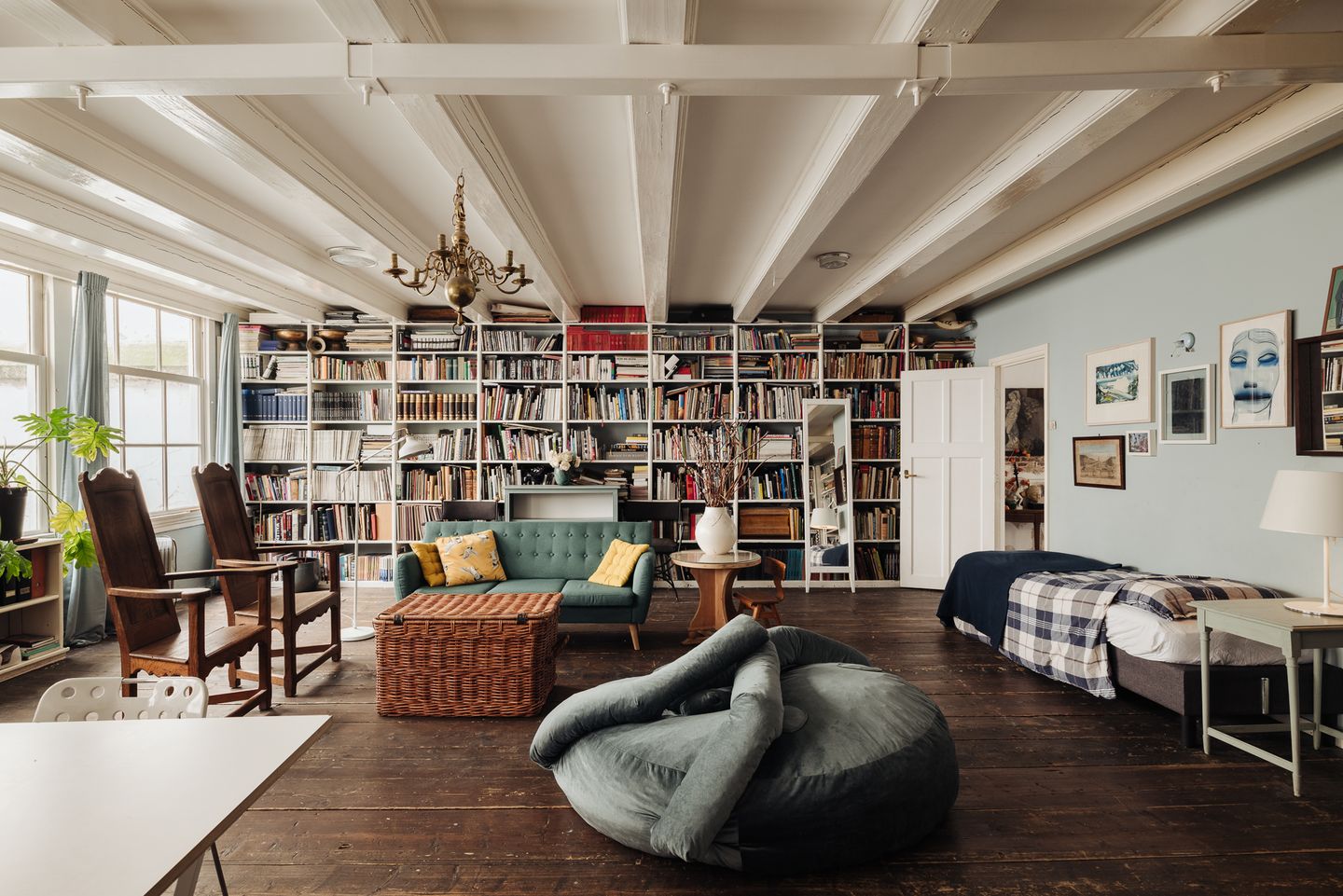 Foto 19 van Oudezijds Voorburgwal 153-A