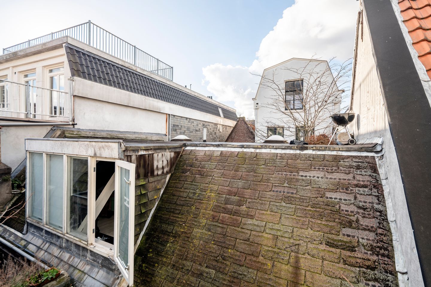 Foto 29 van Oudezijds Voorburgwal 153-A