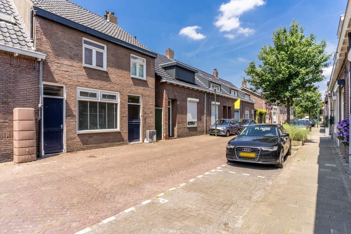 Foto 26 van Hoogstraat 27