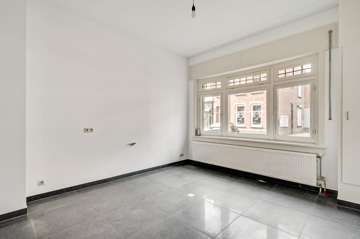 Foto 5 van Maaspoort 9