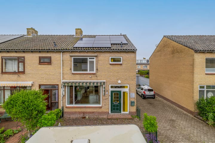 Foto 5 van Brederodestraat 16