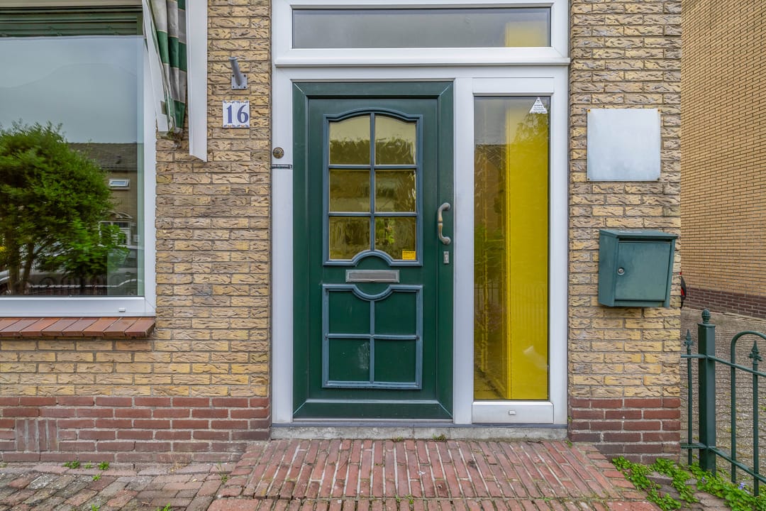 Foto 8 van Brederodestraat 16