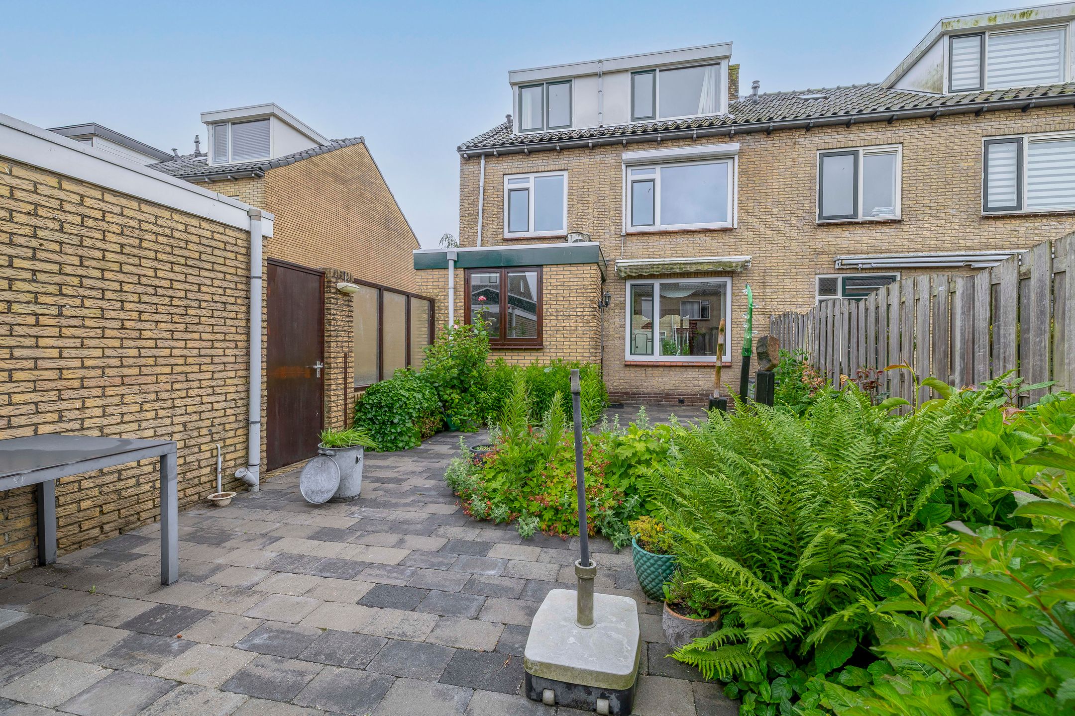 Foto 33 van Brederodestraat 16