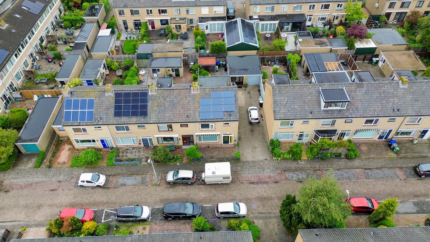 Foto 40 van Brederodestraat 16