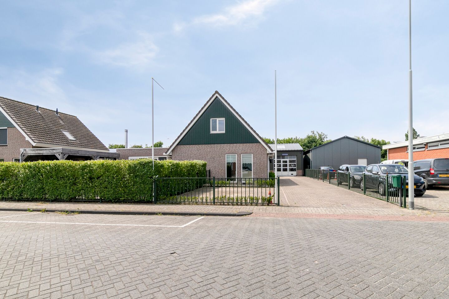 View photo 3 of Langeweg 8
