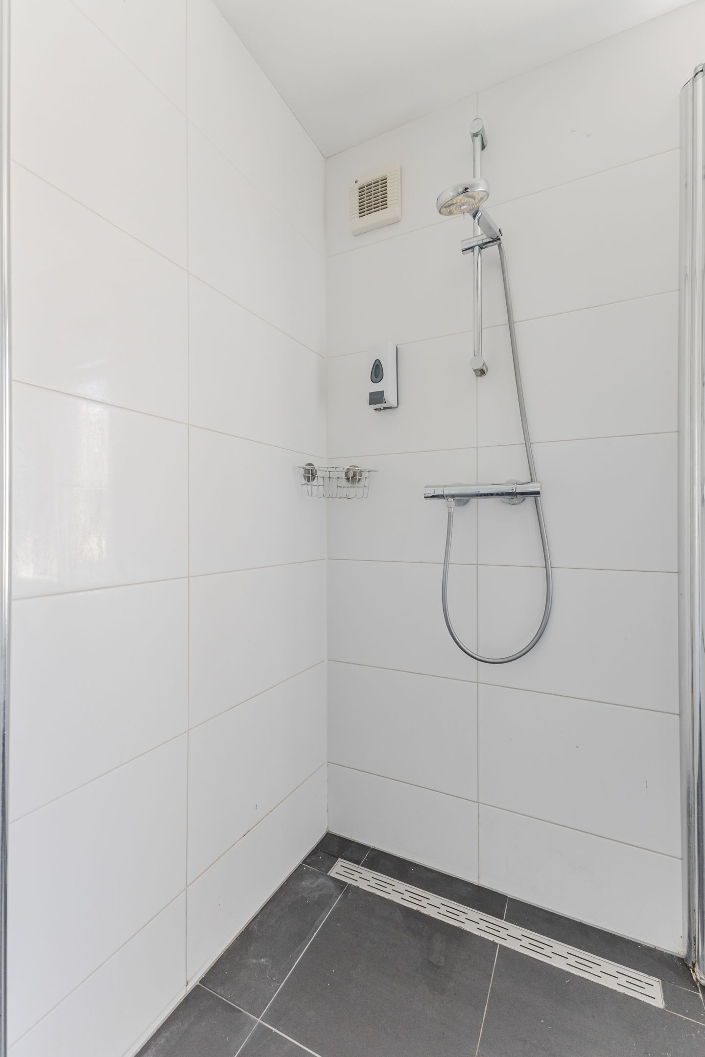 Foto 42 van Egmonderstraatweg 3-A