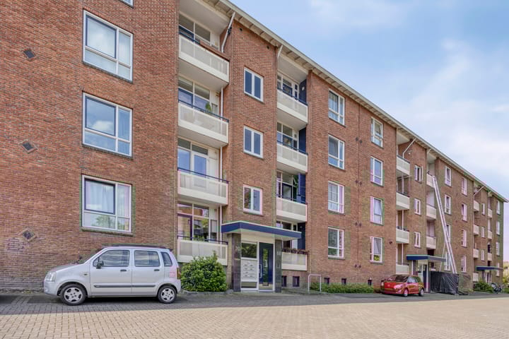 Foto 7 van Van Musschenbroekstraat 70-2