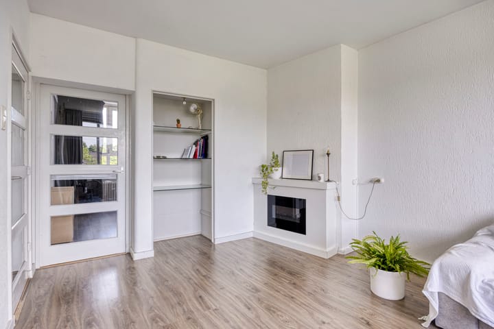 Foto 12 van Van Musschenbroekstraat 70-2