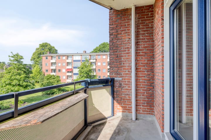 Foto 18 van Van Musschenbroekstraat 70-2