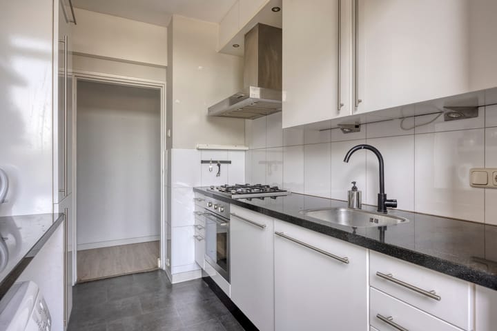 Foto 21 van Van Musschenbroekstraat 70-2