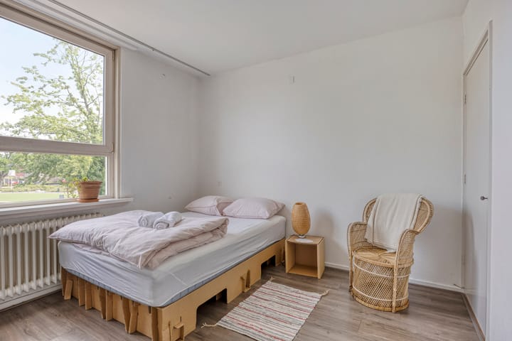 Foto 24 van Van Musschenbroekstraat 70-2