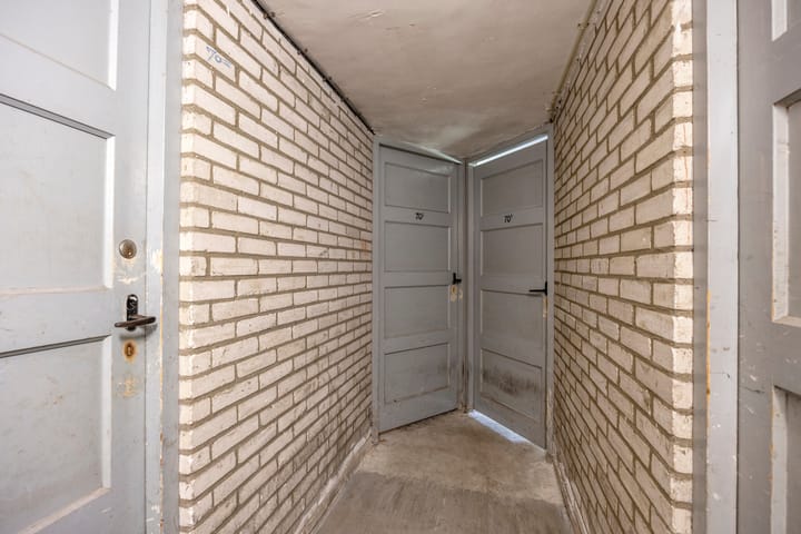 Foto 33 van Van Musschenbroekstraat 70-2