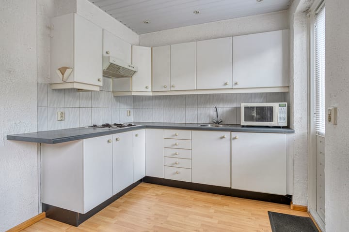 Photo 10 of Kerktorenstraat 20