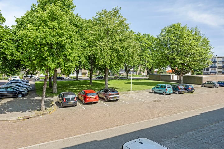 Foto 27 van Veldmaarschalk Montgomerylaan 446