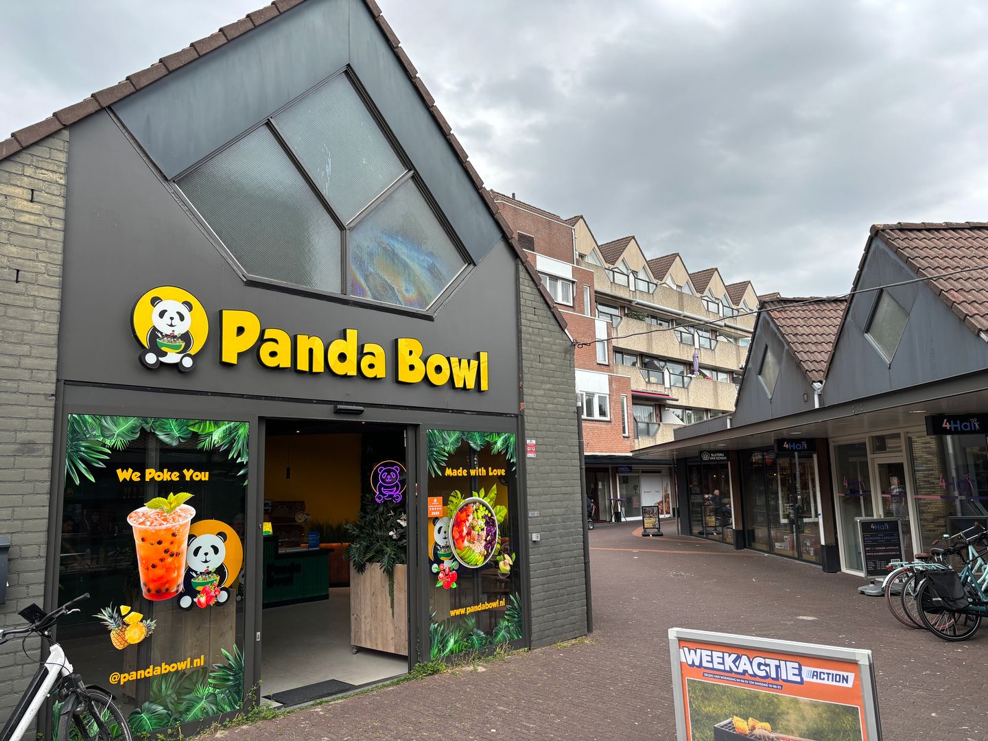 View photo 4 of Winkelcentrum Hoogzandveld 22-B