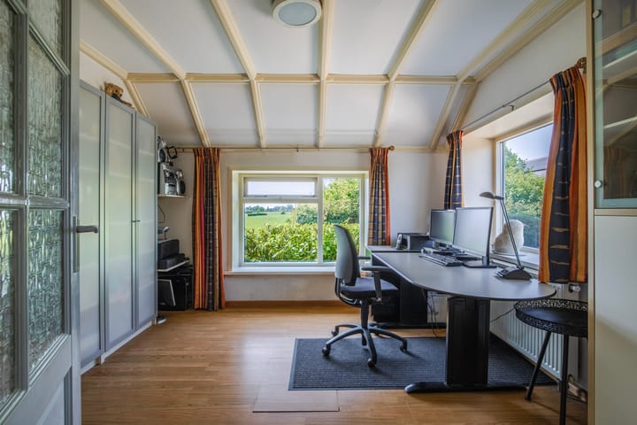 Photo 21 of Terpstraat 6