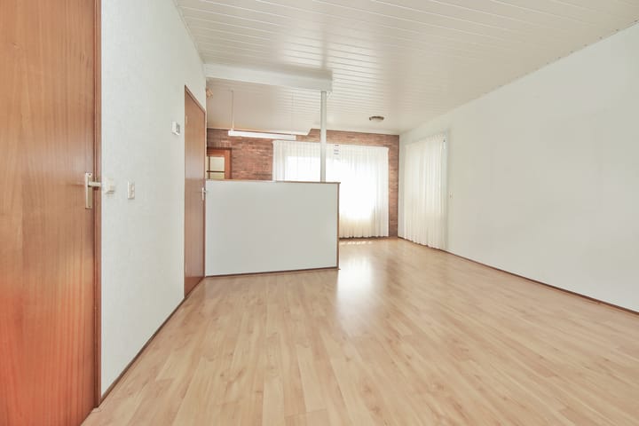 Photo 20 of Sloterweg 196