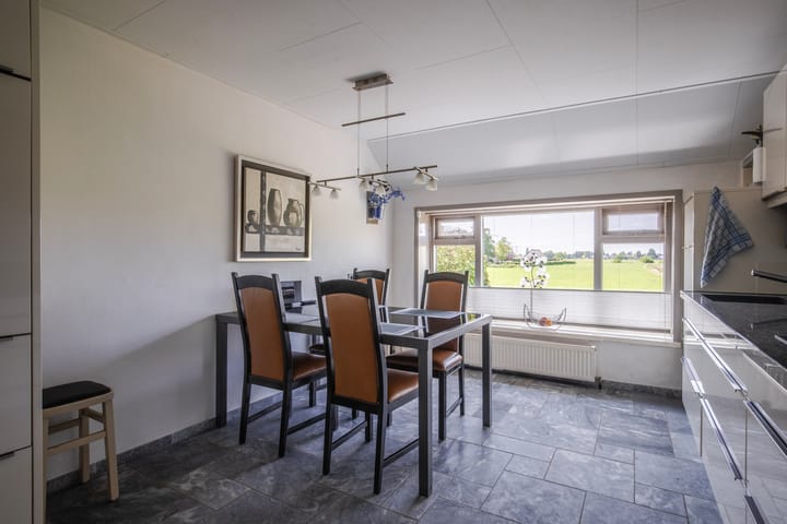 Photo 25 of Terpstraat 6