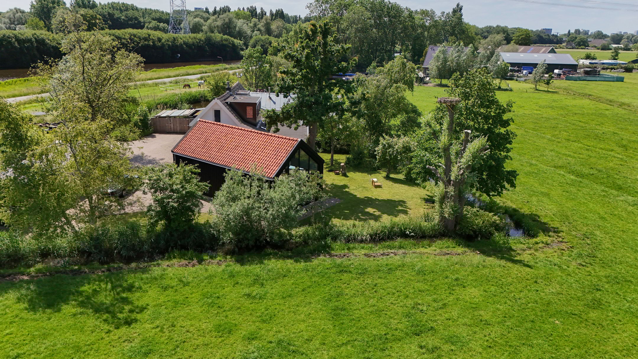 Foto 60 van Kanaaldijk 104