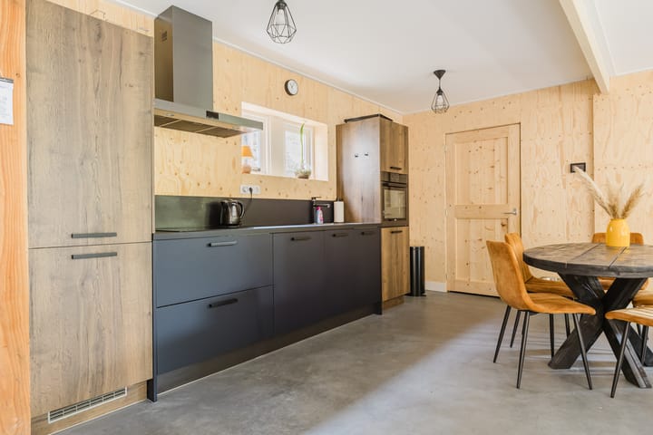 Photo 4 of Kerkewal 9-A