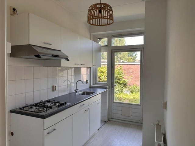 Foto 2 van Jac. van Looystraat 13