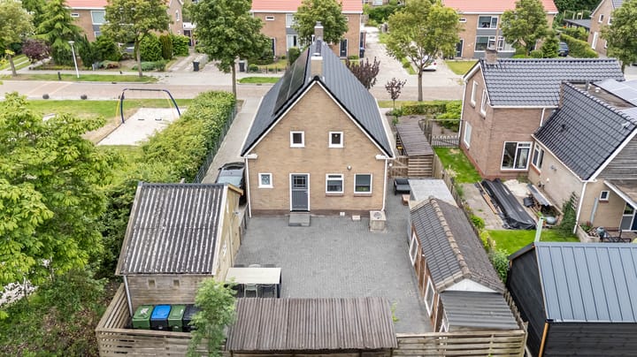 Foto 32 van Wemerstraat 25